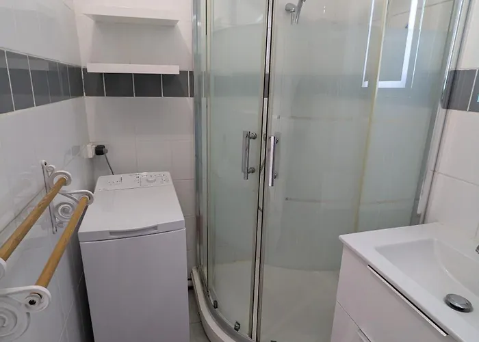 T2 Climatise Avec Terrasse A 200m De La Argelès-sur-Mer